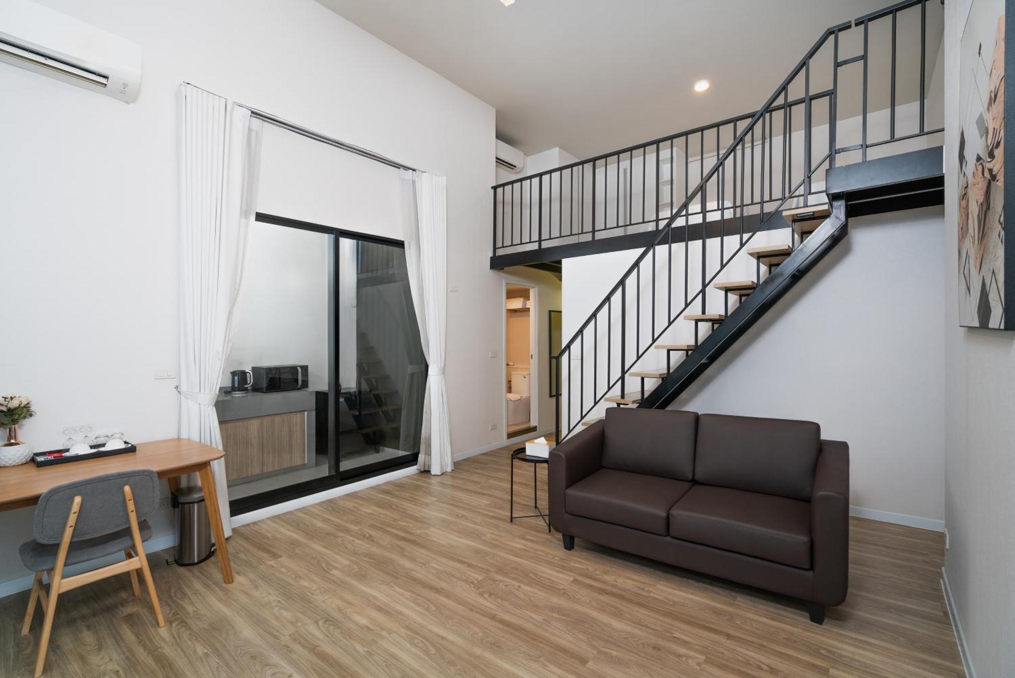 Hotel Surestay By Western Ramintra 5*