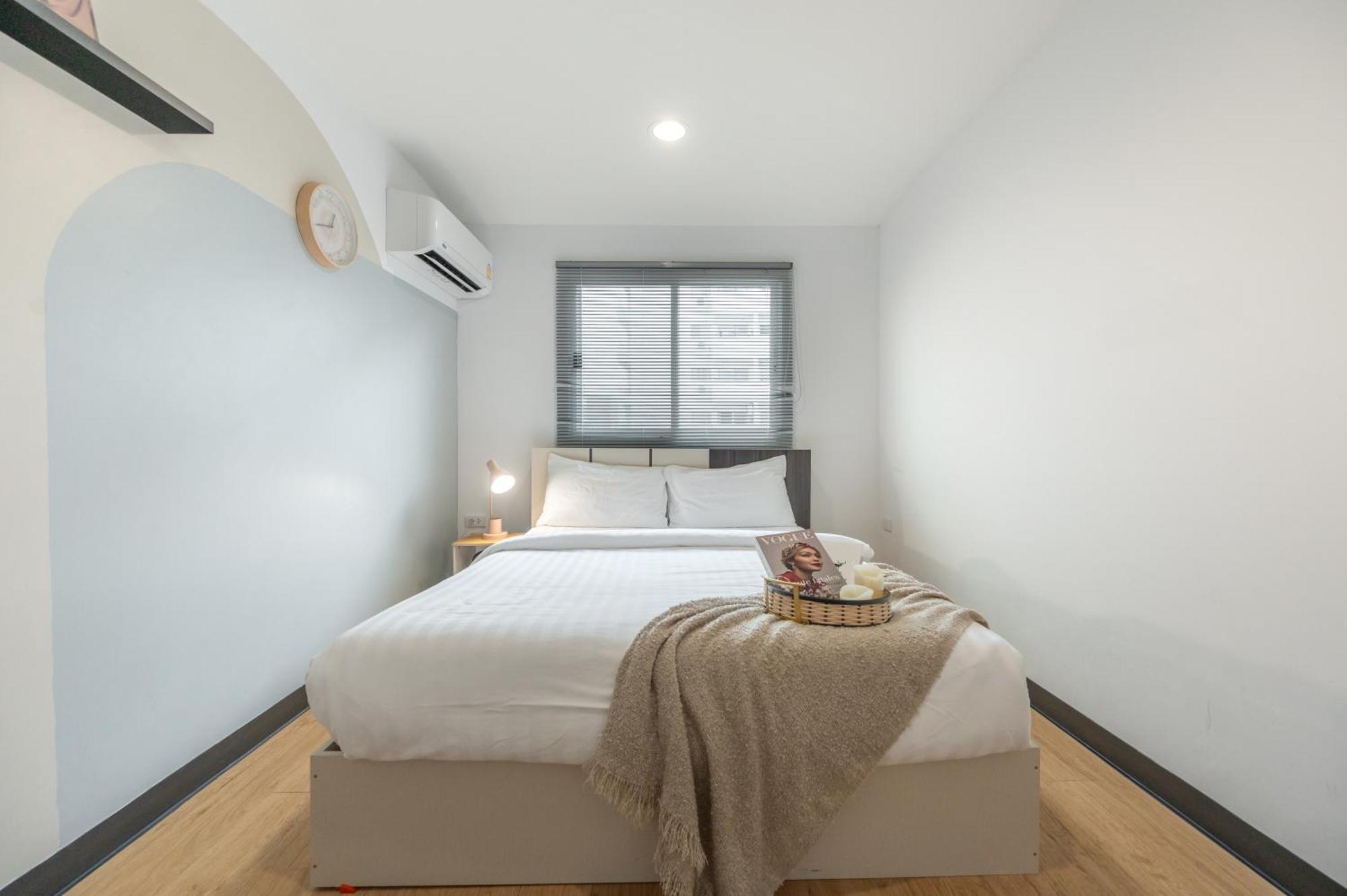 Apartment Cozyhouse,near To Btsonnut,10 Guests Bangkok