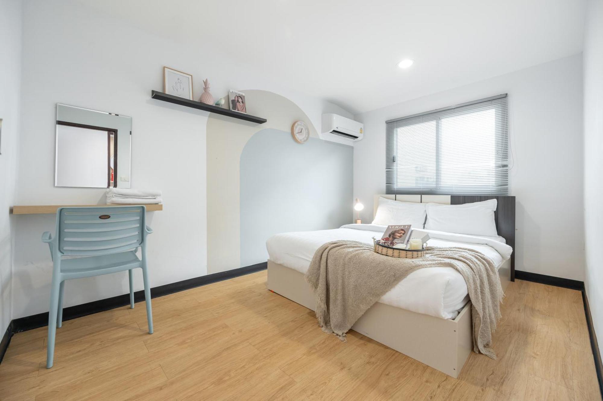 Apartment Cozyhouse,near To Btsonnut,10 Guests Bangkok
