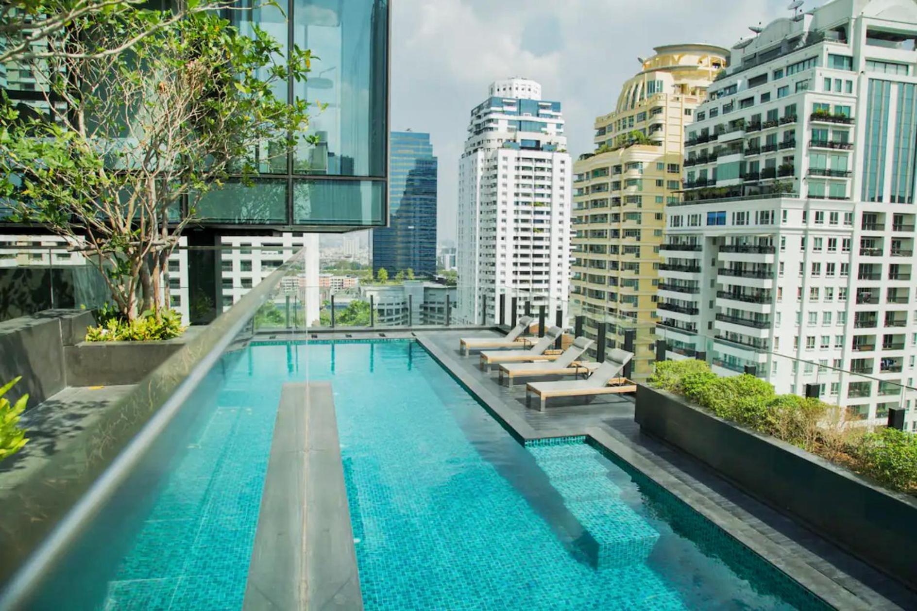 Apartment Circle Sukhumvit 11 *