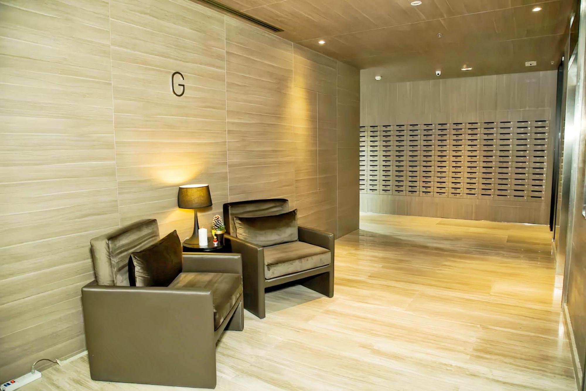 Apartment Circle Sukhumvit 11