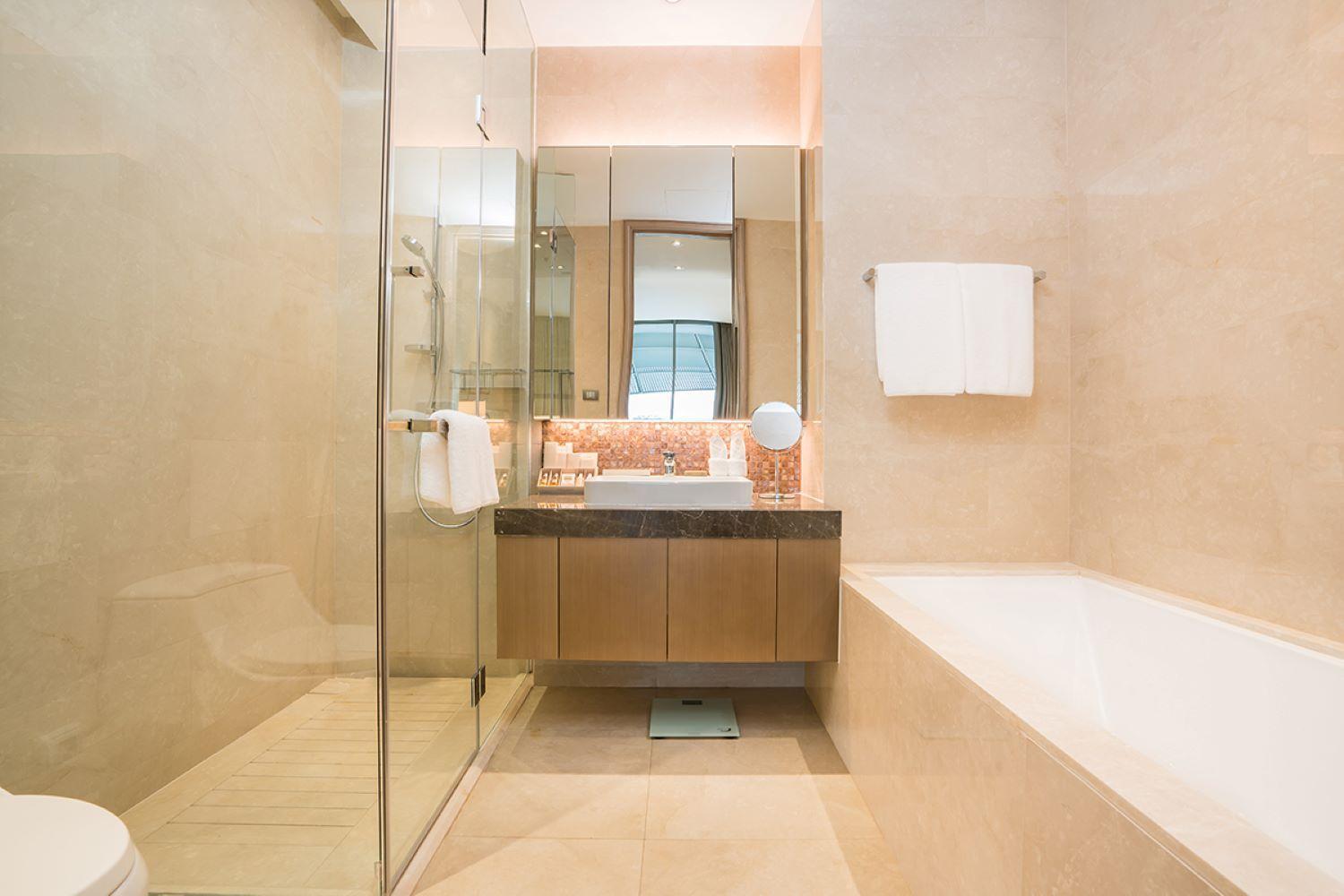Residences Waldorf Astoria High Floor 83 Sqm Apartment
