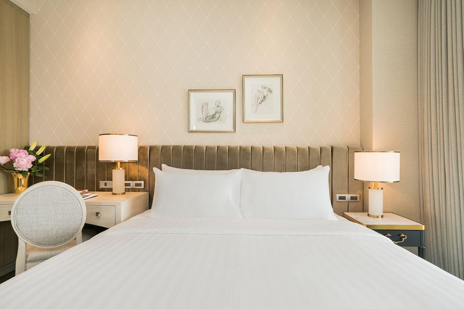 Residences Waldorf Astoria High Floor 83 Sqm