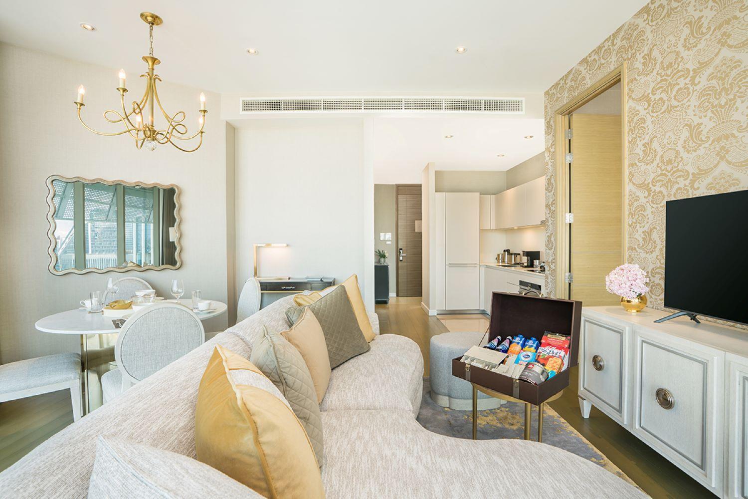 Residences Waldorf Astoria High Floor 83 Sqm *