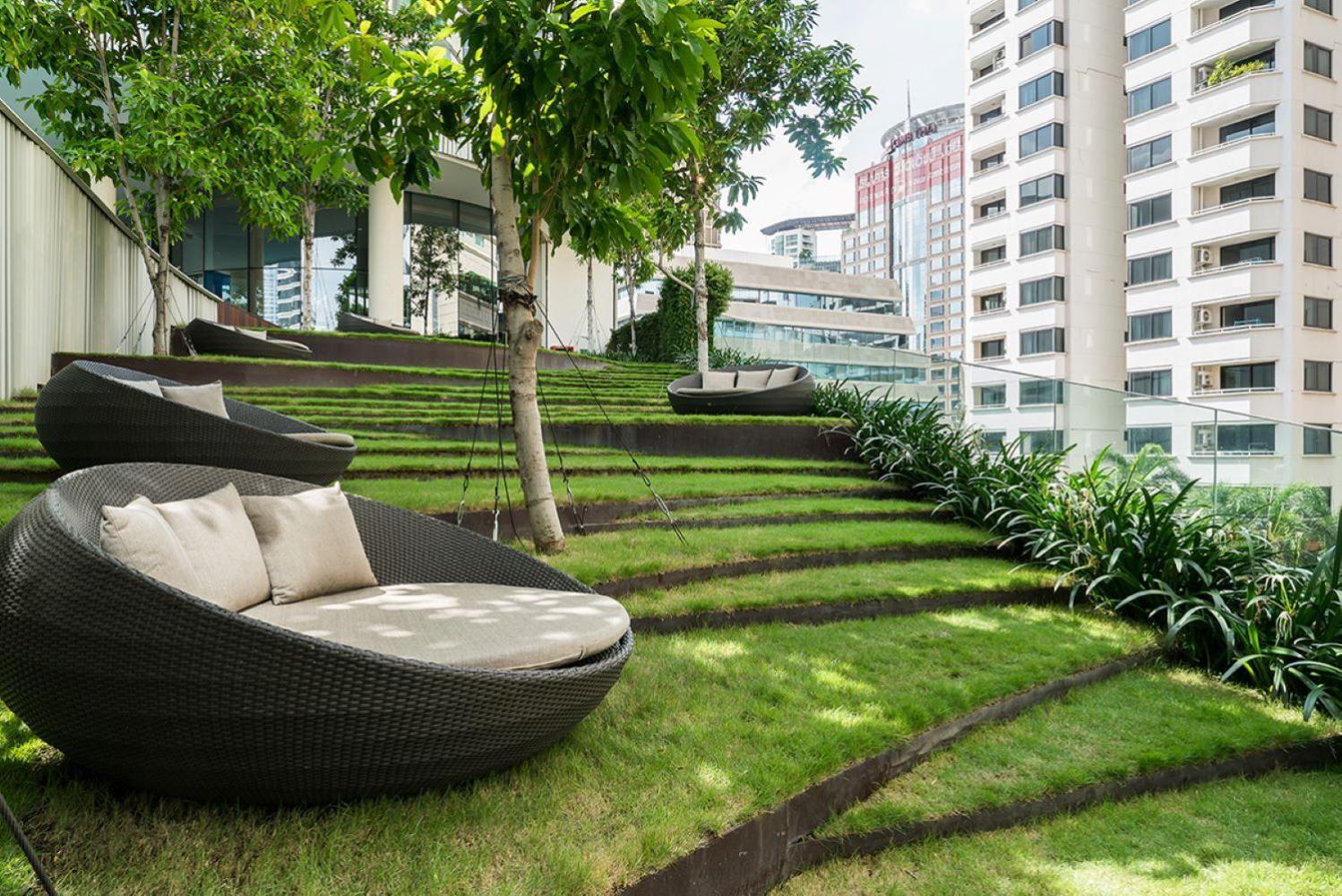 Apartment Residences Waldorf Astoria High Floor 83 Sqm *