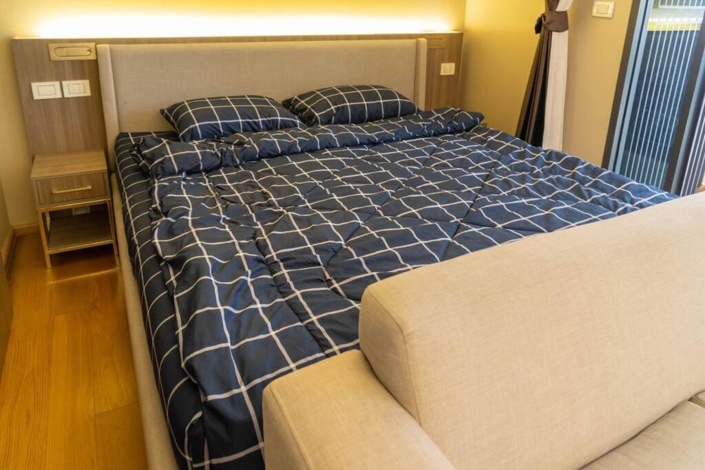 Luxury 2 Near Bts Thong Lor Apartment