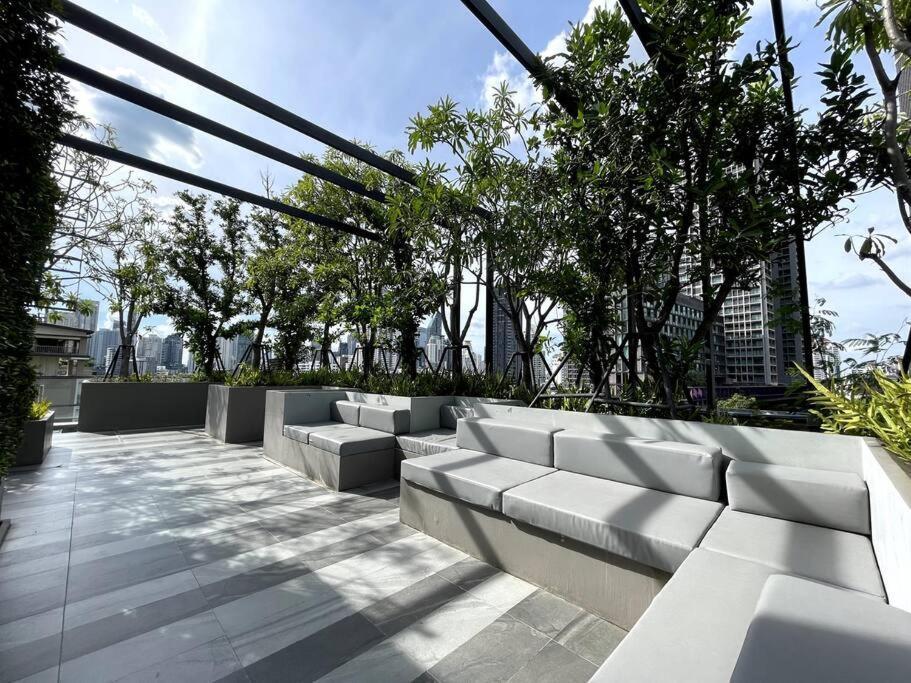 Luxury 2 Near Bts Thong Lor Apartment