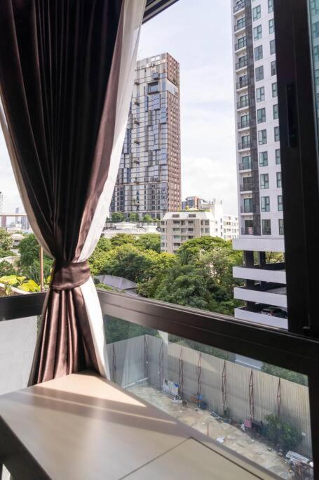 Luxury 2 Near Bts Thong Lor