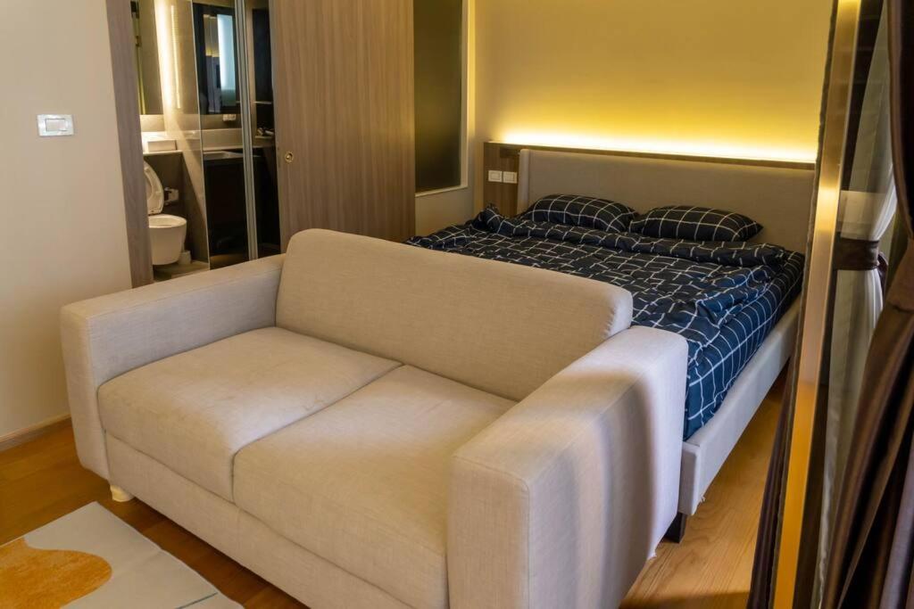 Luxury 2 Near Bts Thong Lor * Bangkok