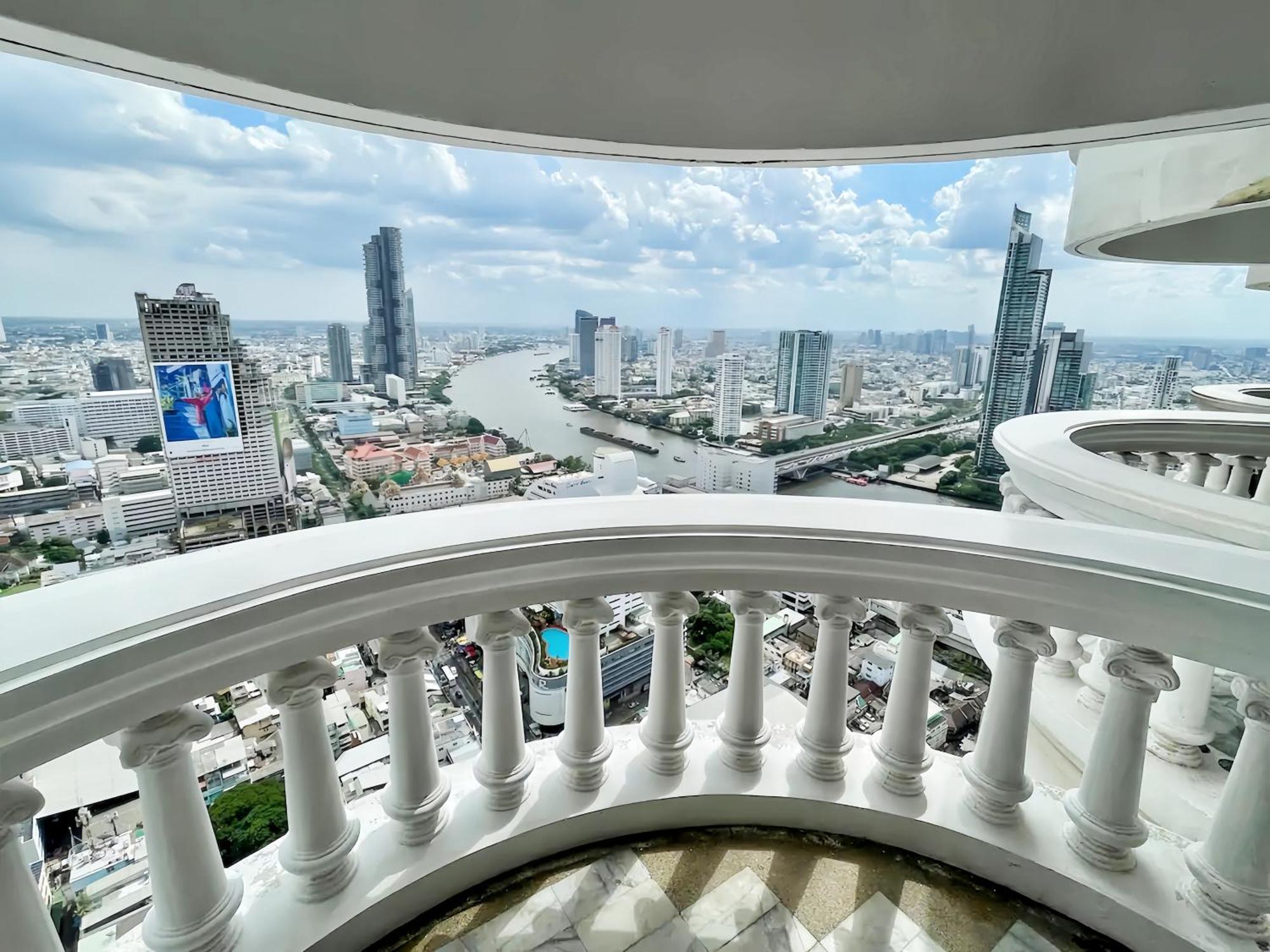 Apartment State Tower Bangkok