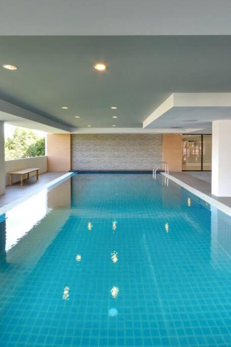 Apartment Family In Charan Pinklao Bangkok