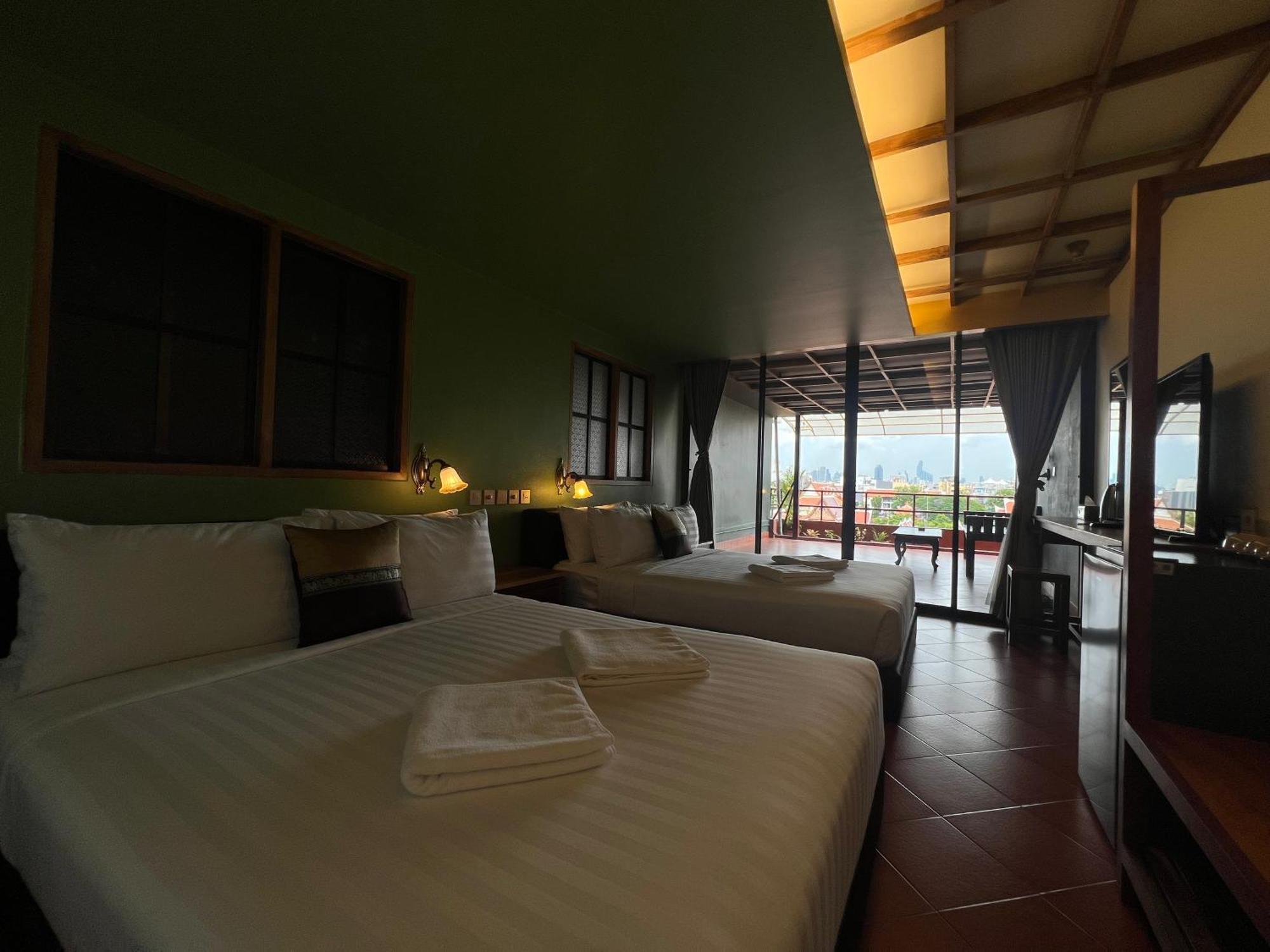 Guest house Cha Na At Merry V Bangkok