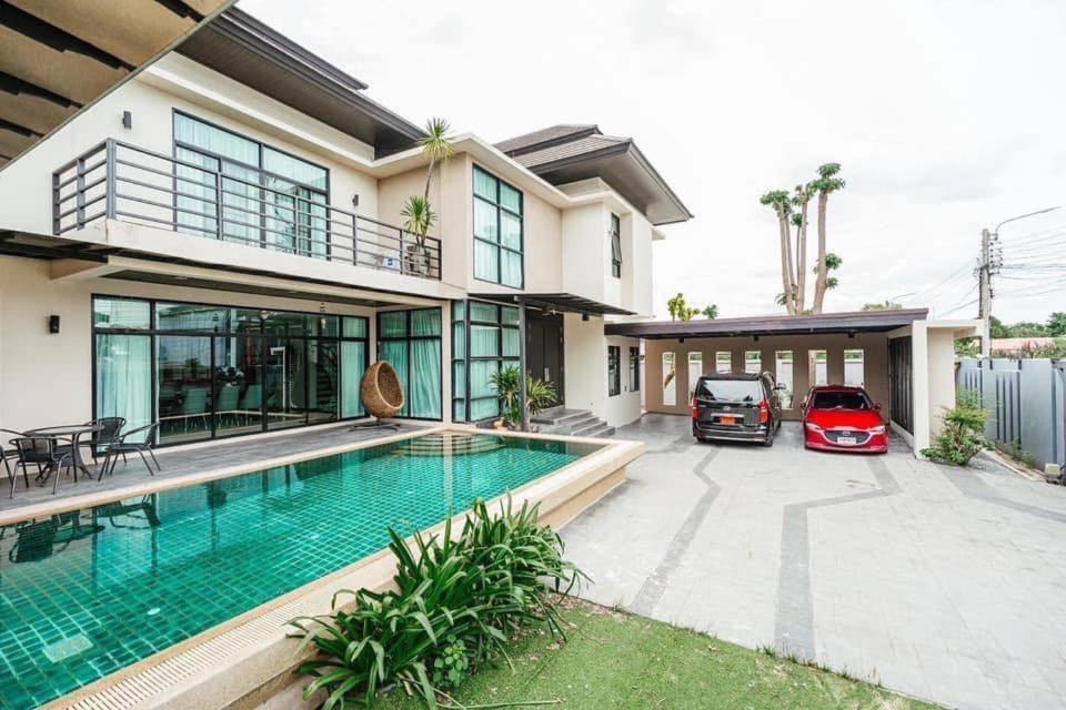 Villa Luxury Pool 77 Bangkok