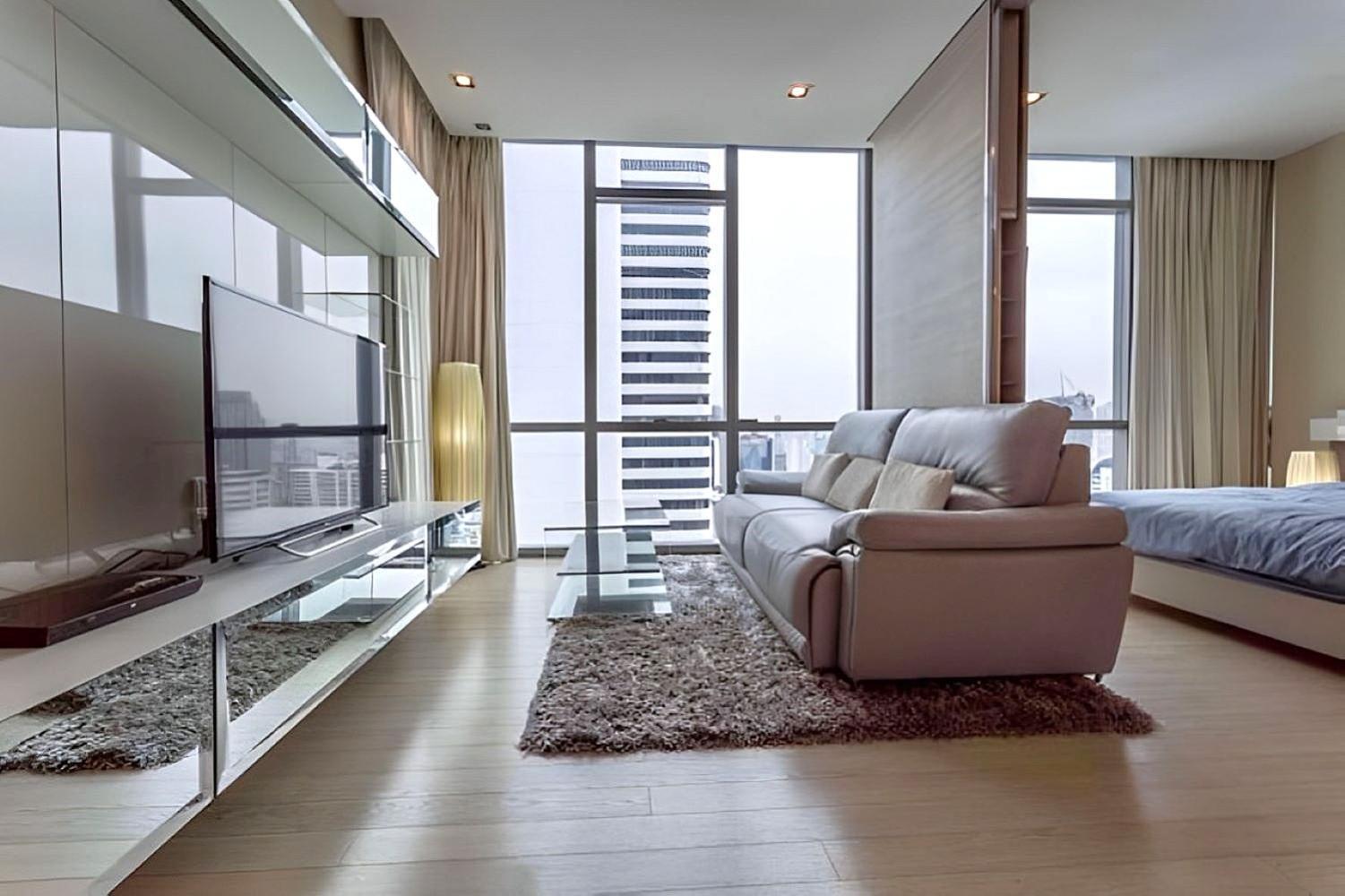 Wonderful Beautiful Peaceful 1 Bed Asoke Bts Mrt Central Sukhumvit *
