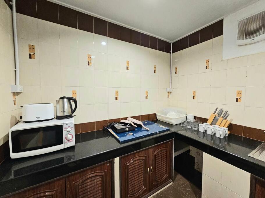 10mins Bts Skytrain Onnut Station Holiday home *