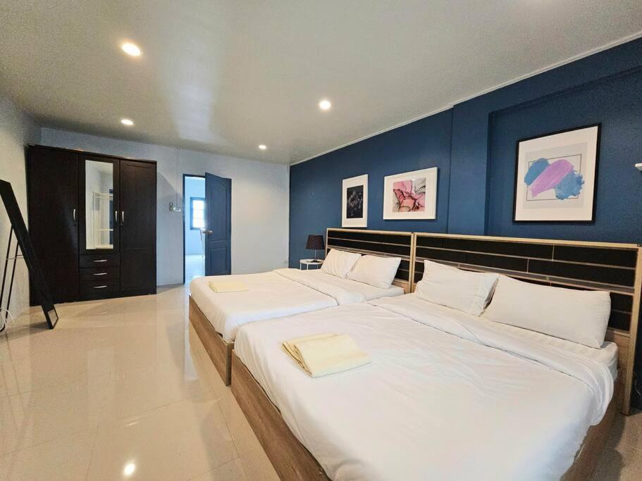 Holiday home 10mins Bts Skytrain Onnut Station *