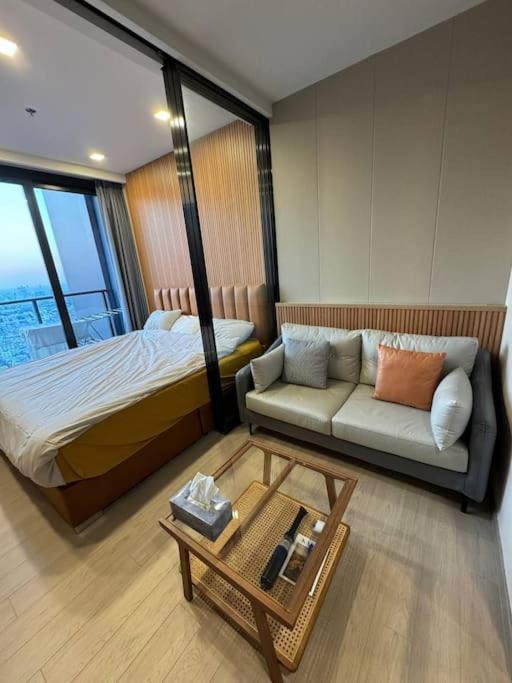 Phraram 9 - G Tower - Jodd Fairs Market 欢迎光临 Pangsapuri
