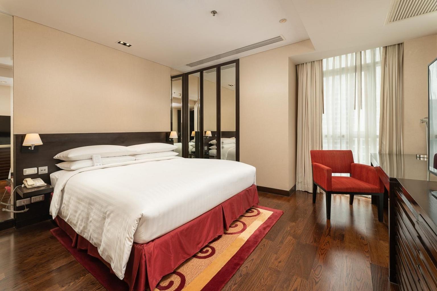 Sathorn Vista, - Marriott Executive Hotel 5*