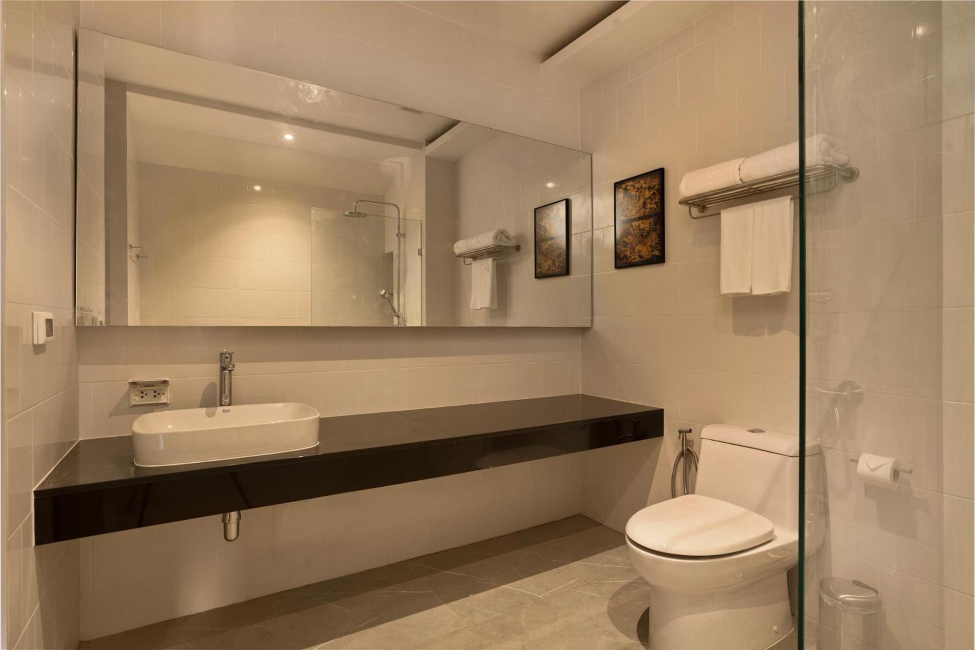 Red Door Samsen Hotel, 3* Bangkok