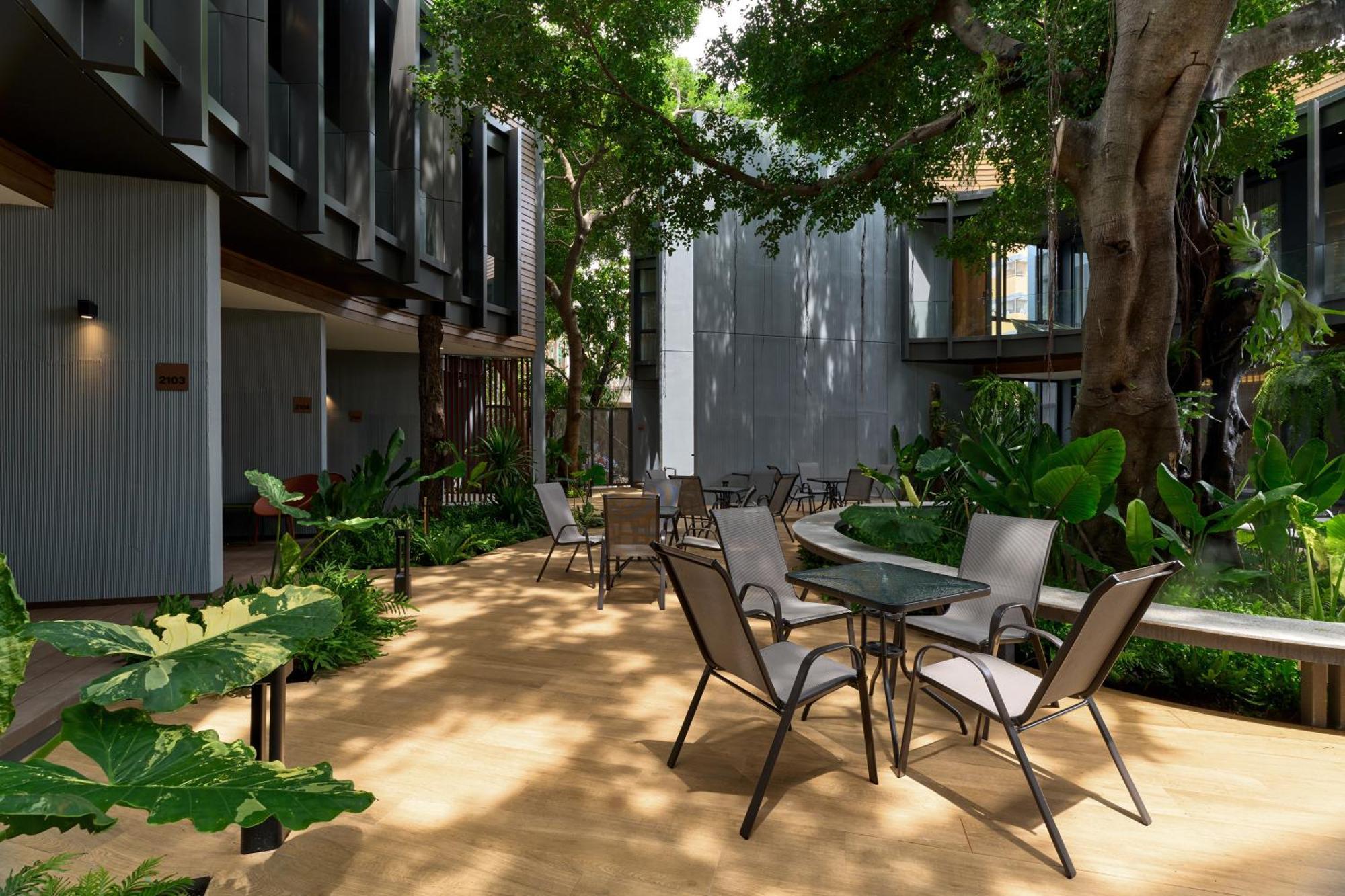 Hotel Red Door Samsen Hotel, 3*
