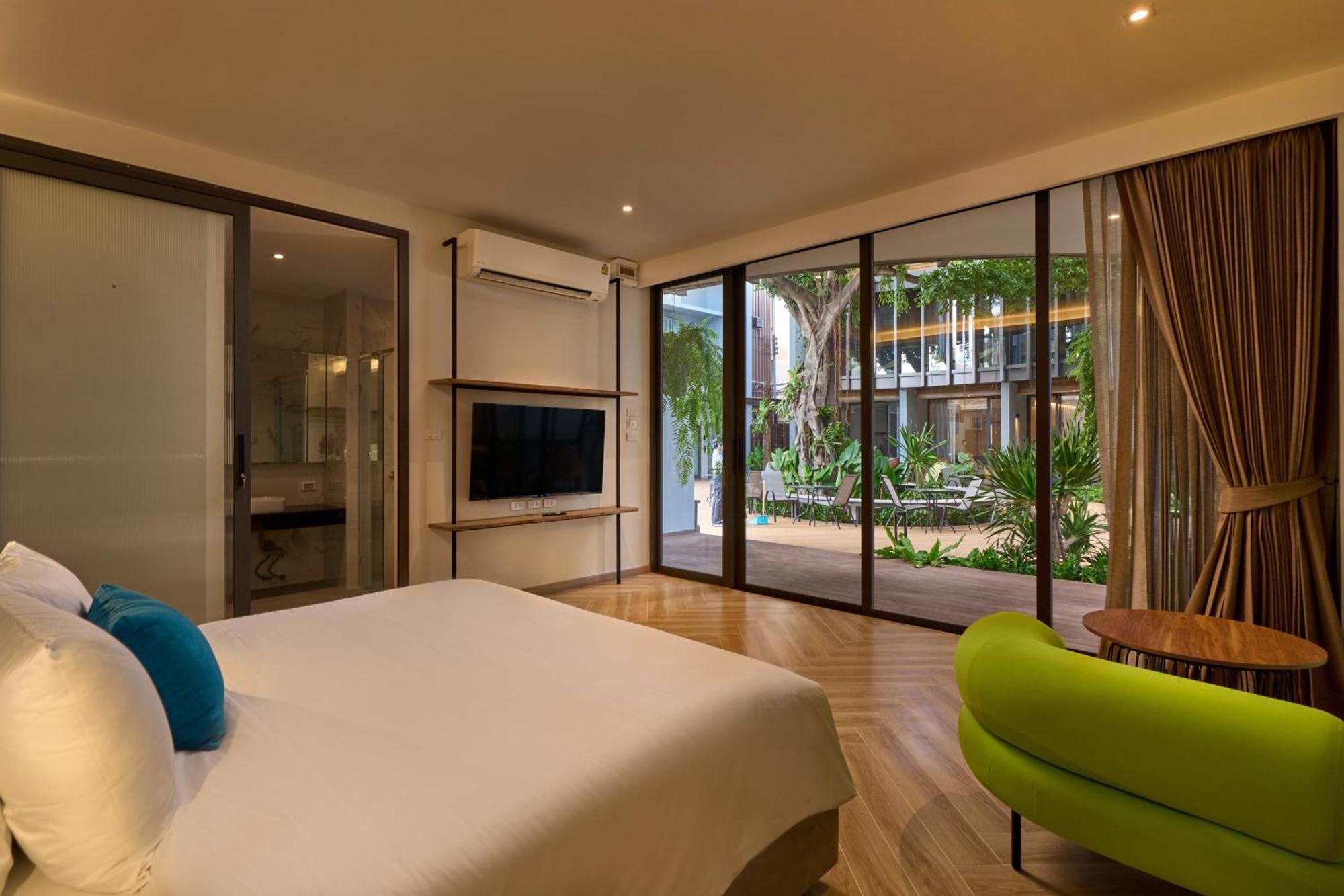 Red Door Samsen Hotel, Hotel 3*