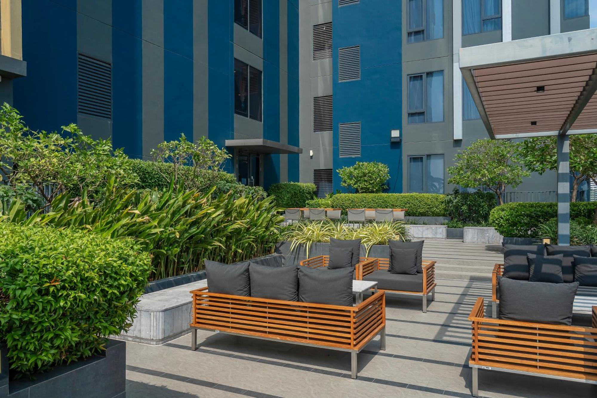 Staybridge Thonglor By Ihg 4* Bangkok