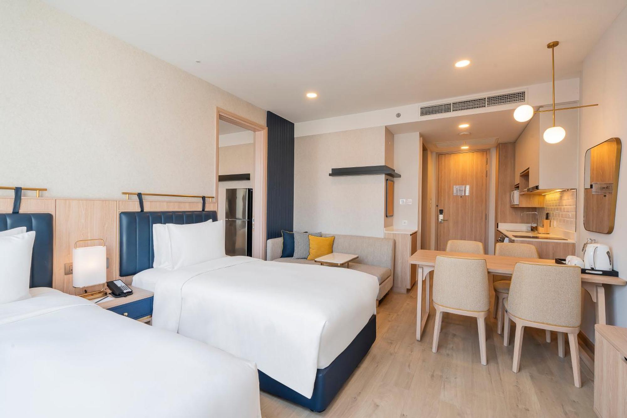 Staybridge Thonglor By Ihg 4*