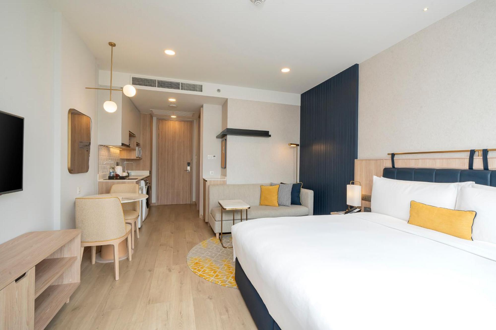 Staybridge Thonglor By Ihg Bangkok