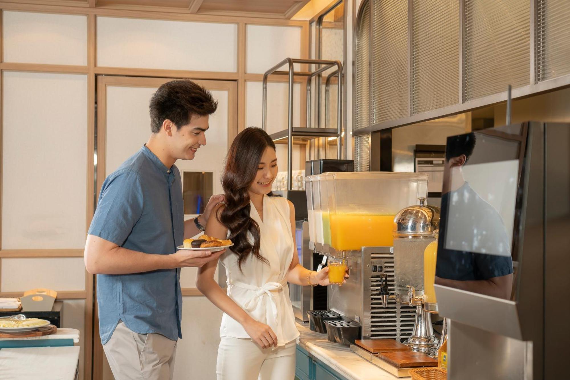 Staybridge Thonglor By Ihg Hotel