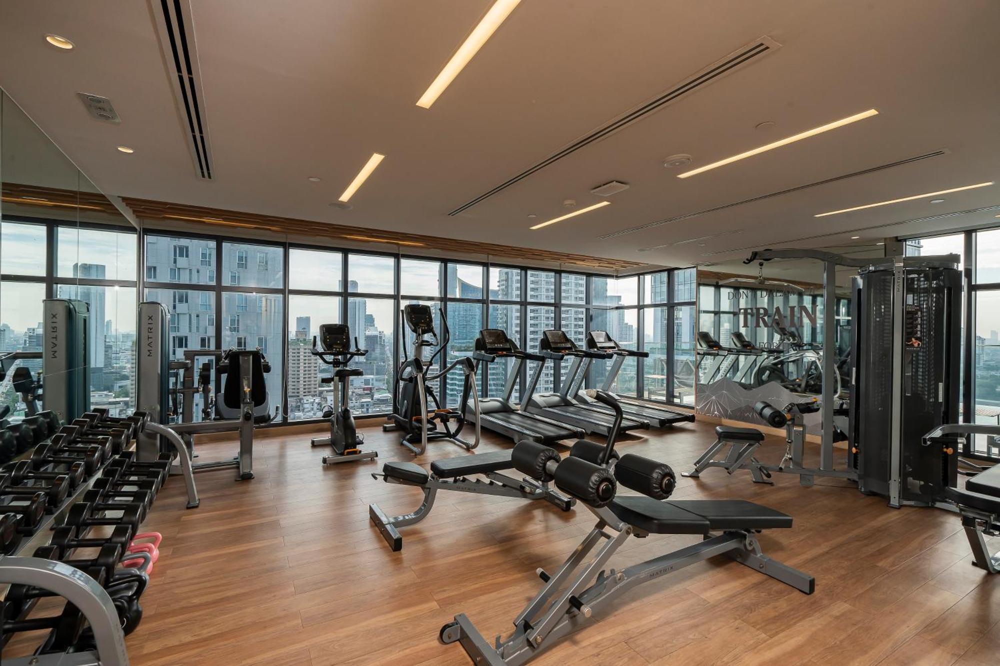 Hotel Staybridge Thonglor By Ihg Bangkok