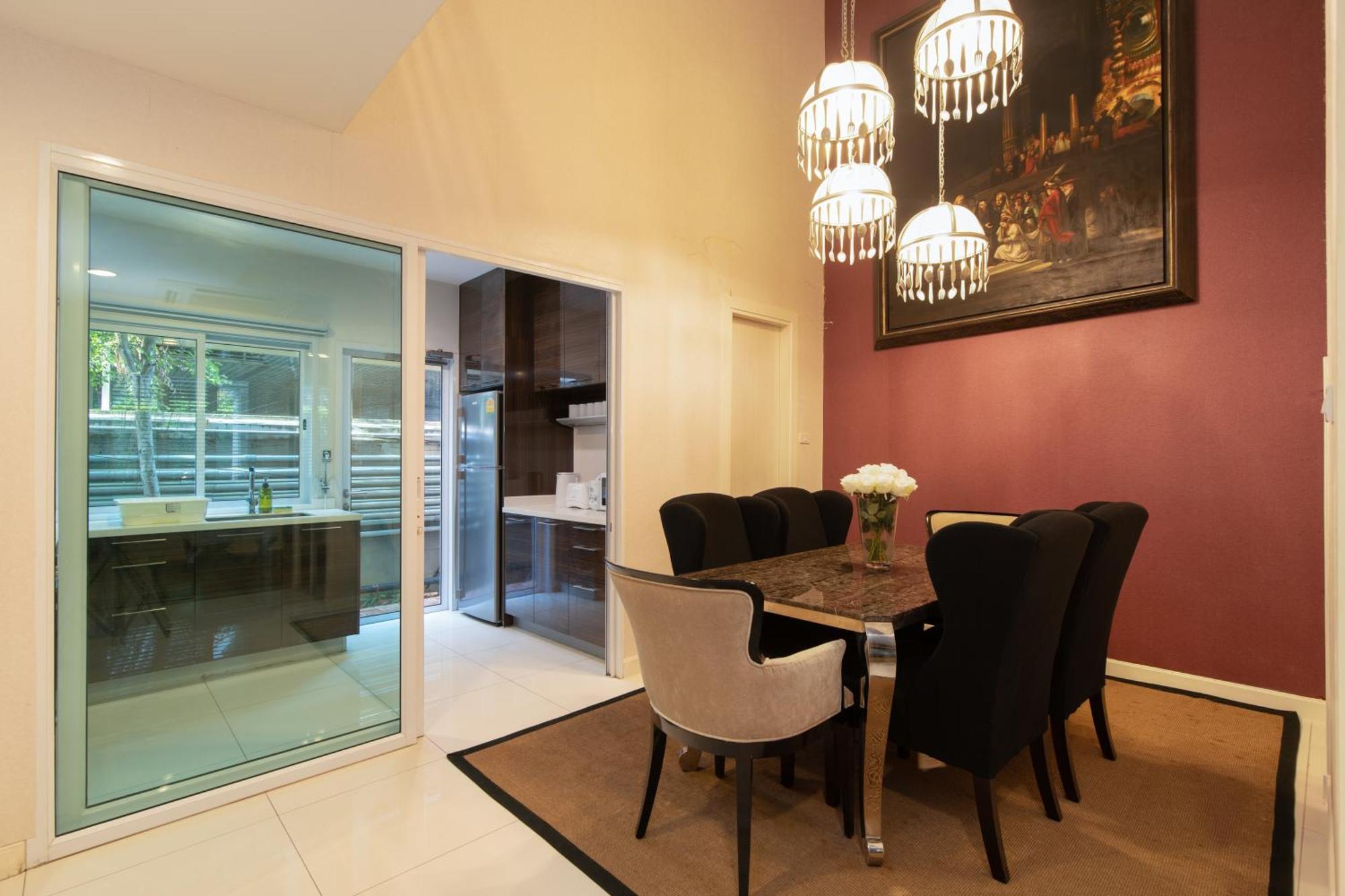 Inhome Luxury By Kitty Villa Bangkok