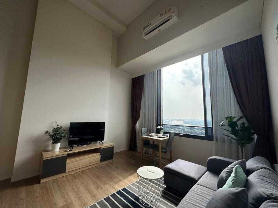S87-7052 Bts Onnut High Floor Gym Swim Good View Pangsapuri Bangkok