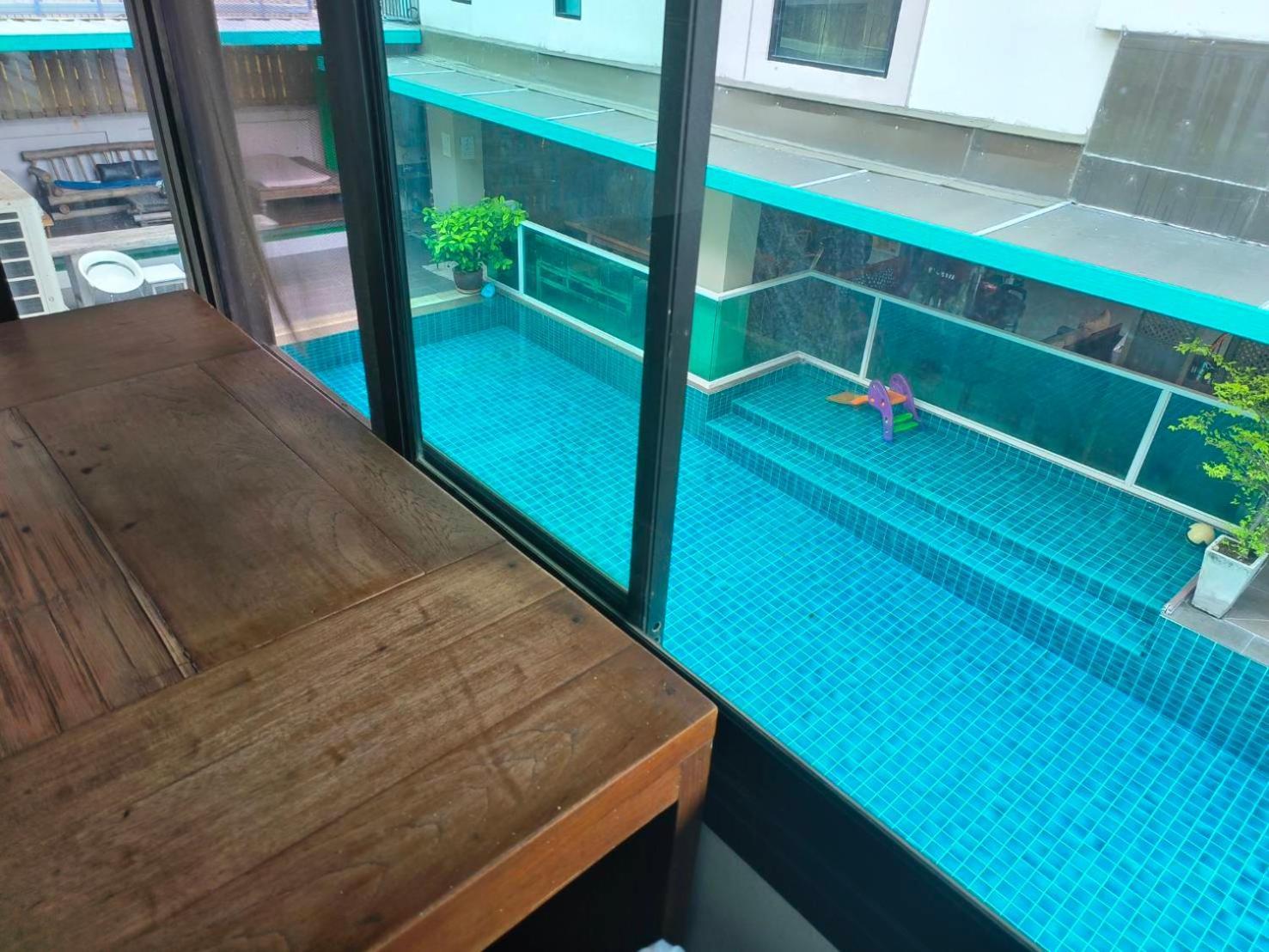 Tanwa - Mrt Ratchadapisek Guest house *