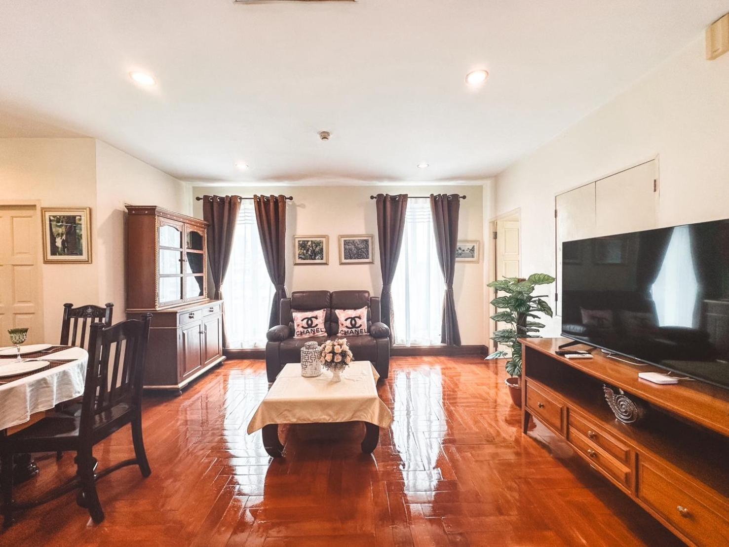 Chez Moi Private Executive Sukhumvit 26 Apartment *