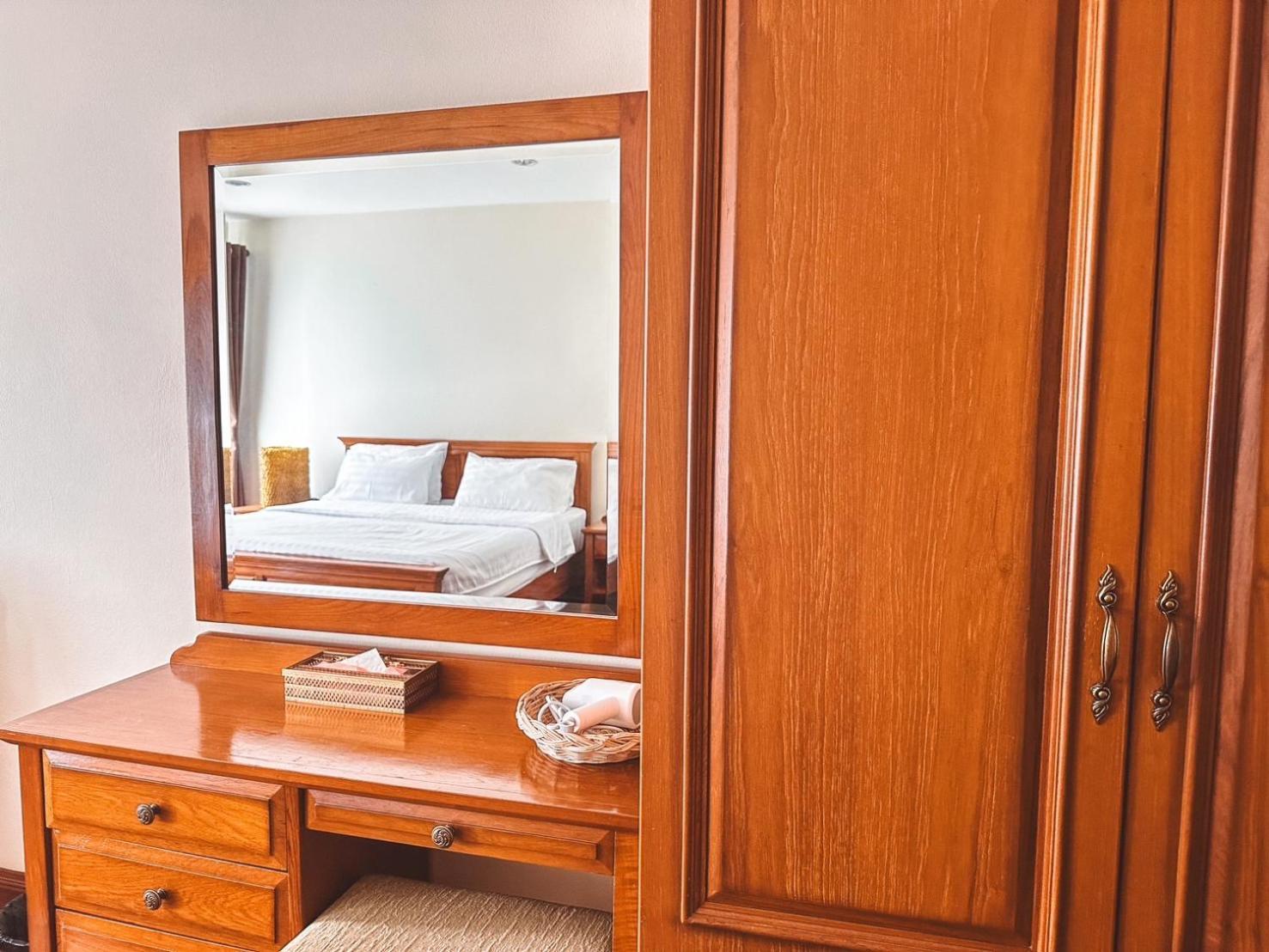 Chez Moi Private Executive Sukhumvit 26 Apartment *