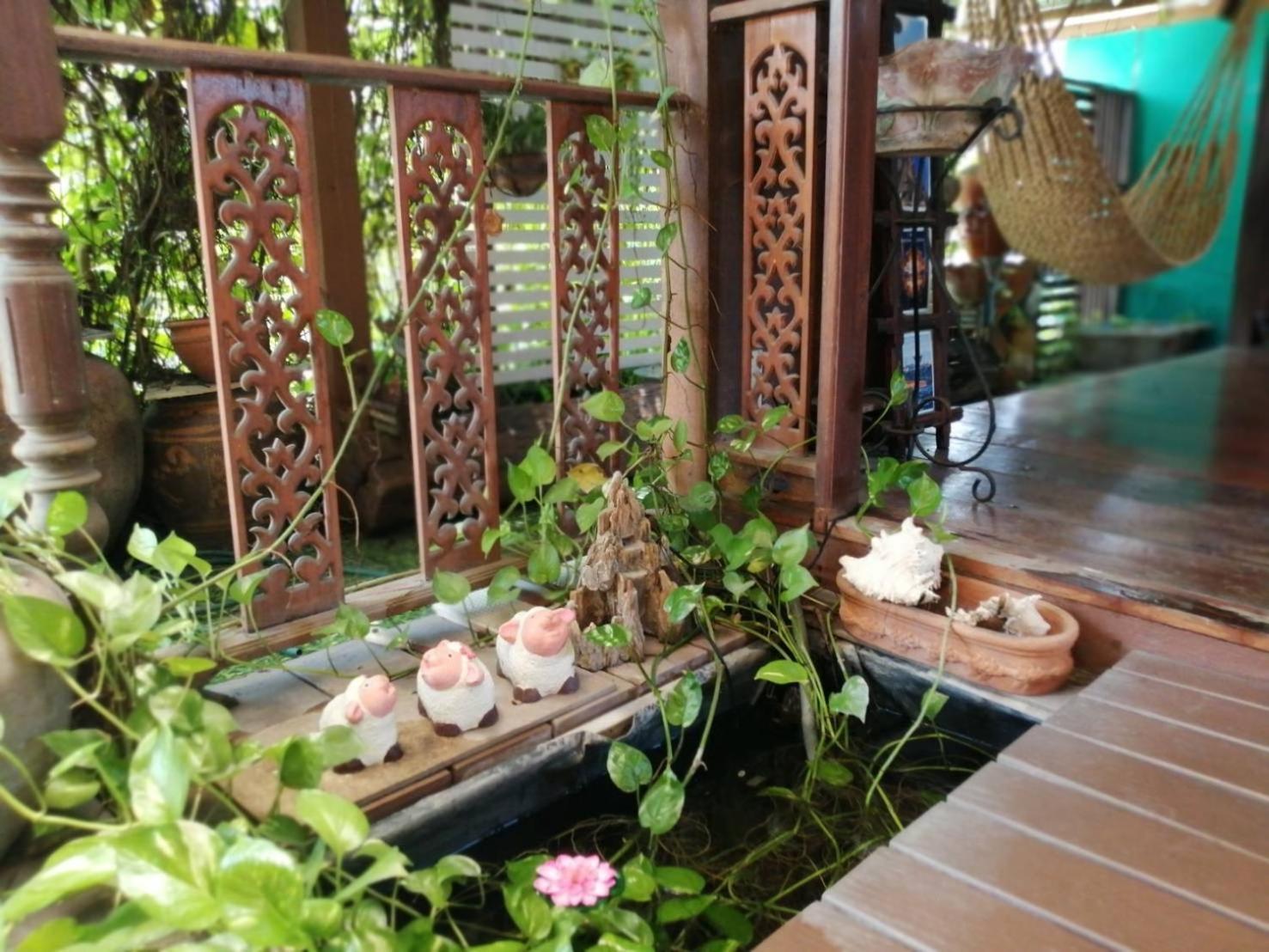 Baan Chay Sala, 2 Bedrooms House Near Airport Holiday home *