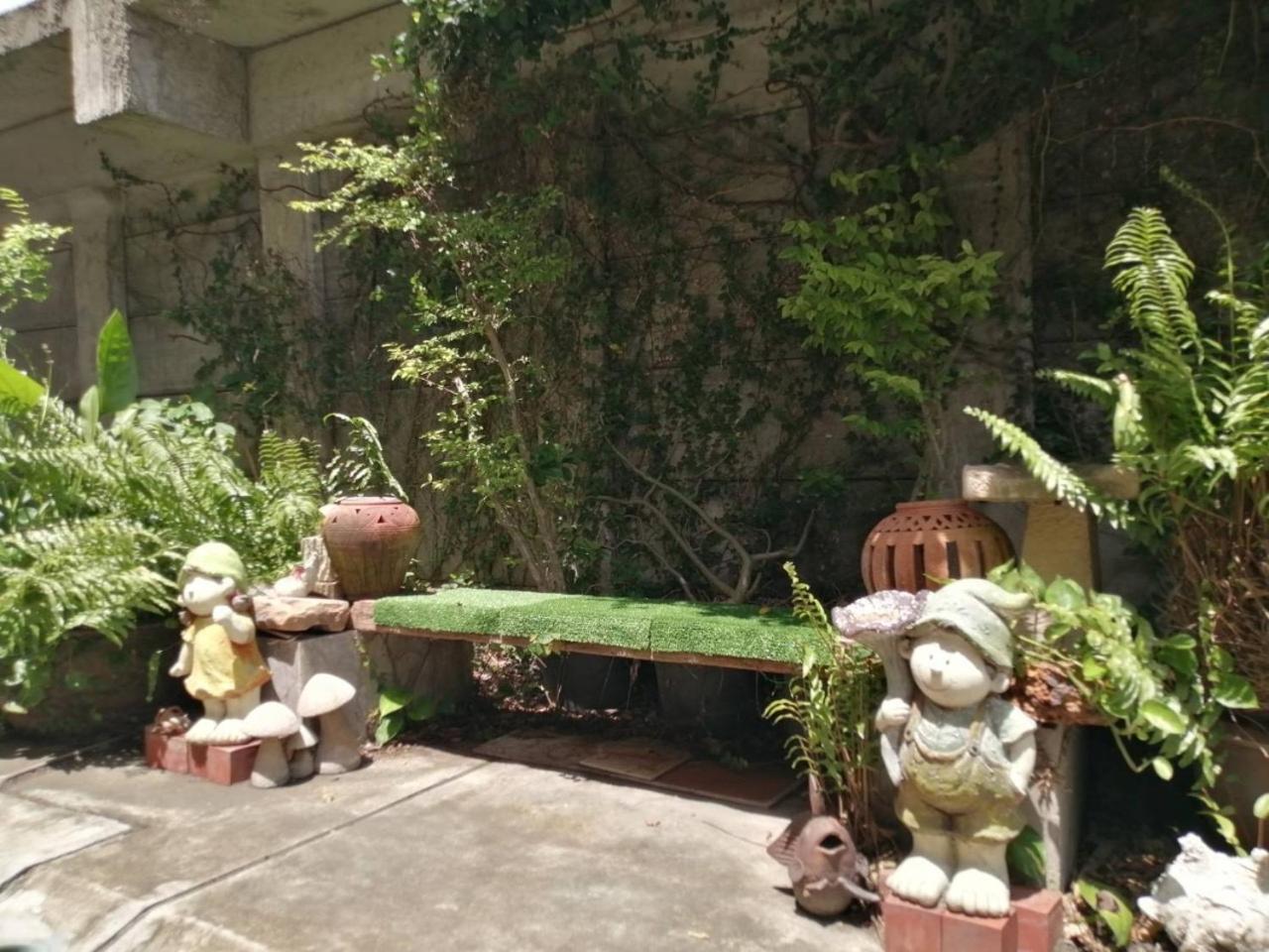 Holiday home Baan Chay Sala, 2 Bedrooms House Near Airport Bangkok