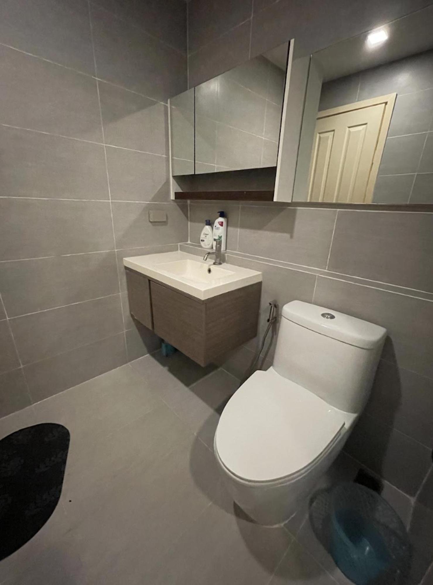 1 Big Br Near Bts Ekkamai - Sky Pool & Gym *