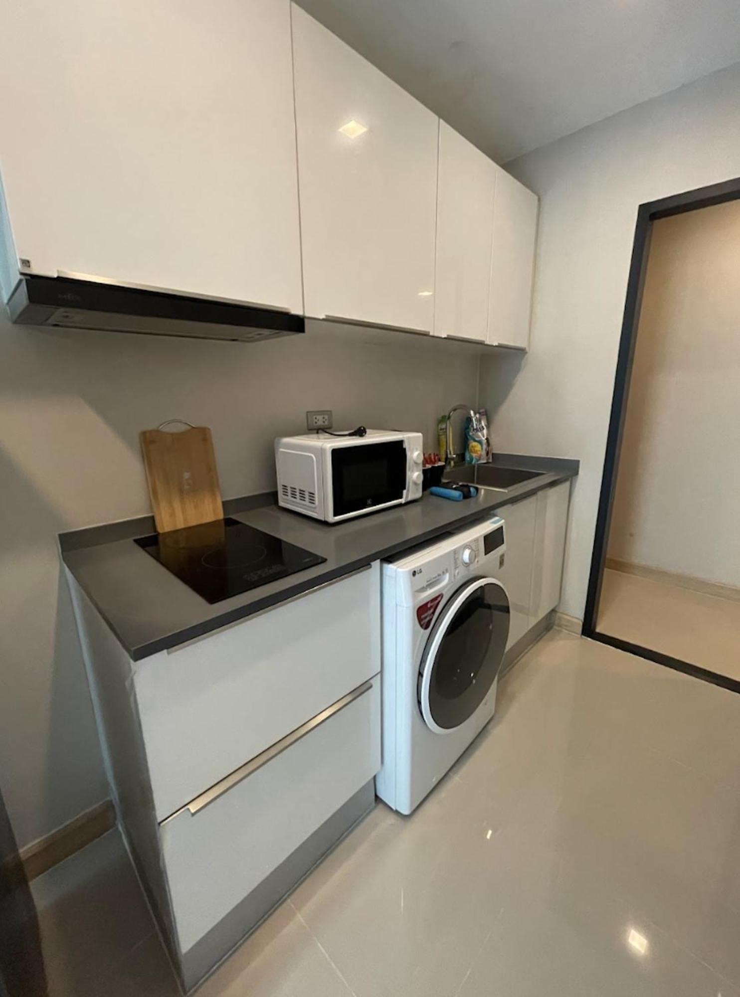 Apartment 1 Big Br Near Bts Ekkamai - Sky Pool & Gym Bangkok