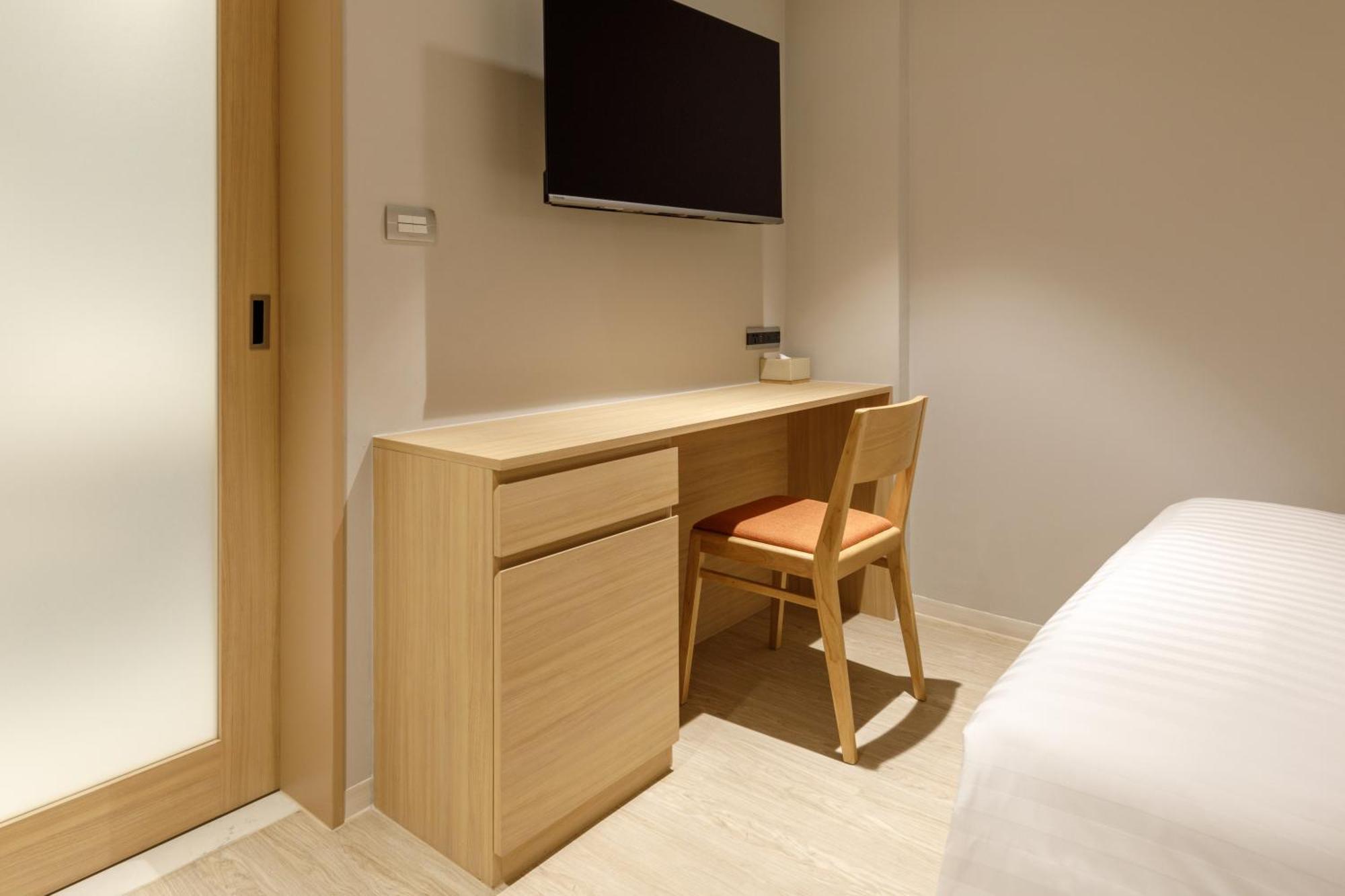 Nishitetsu Croom Silom Hotel 3*
