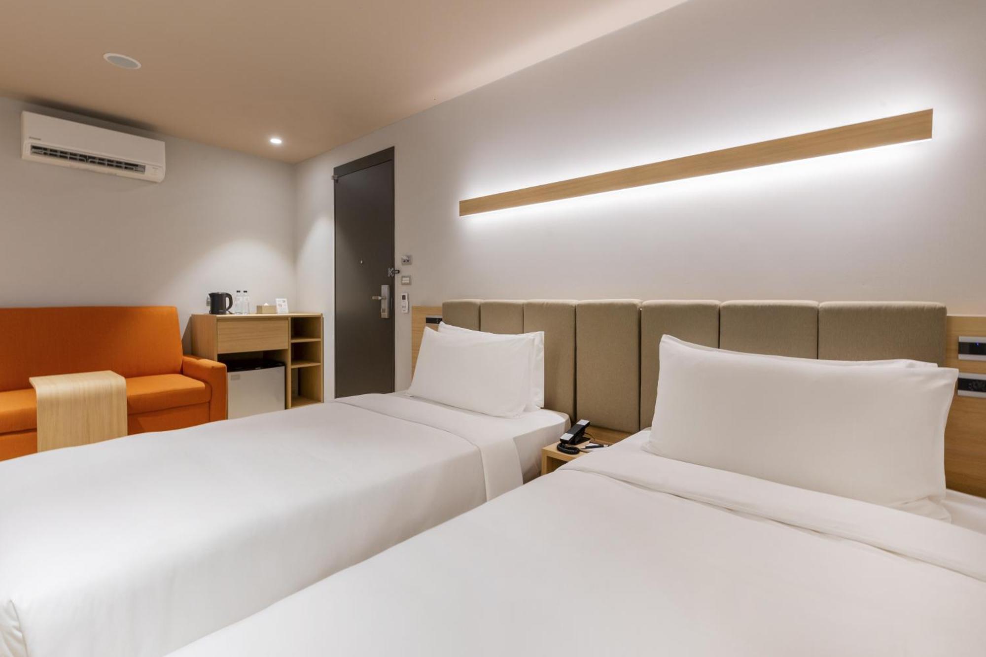 Nishitetsu Croom Silom Hotel 3*