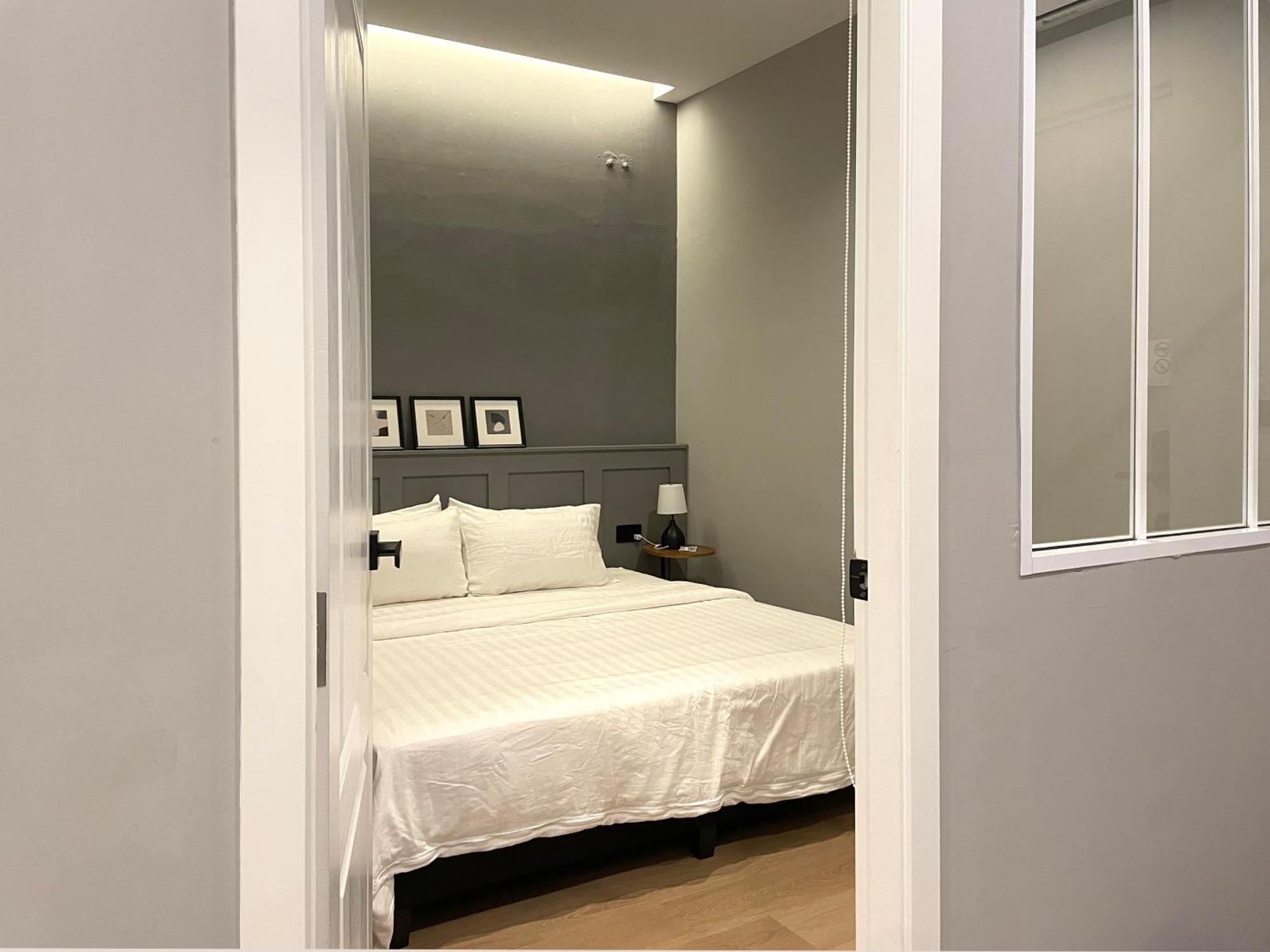 2nd Fl. 2br In Old Town With Rooftop View Apartment *