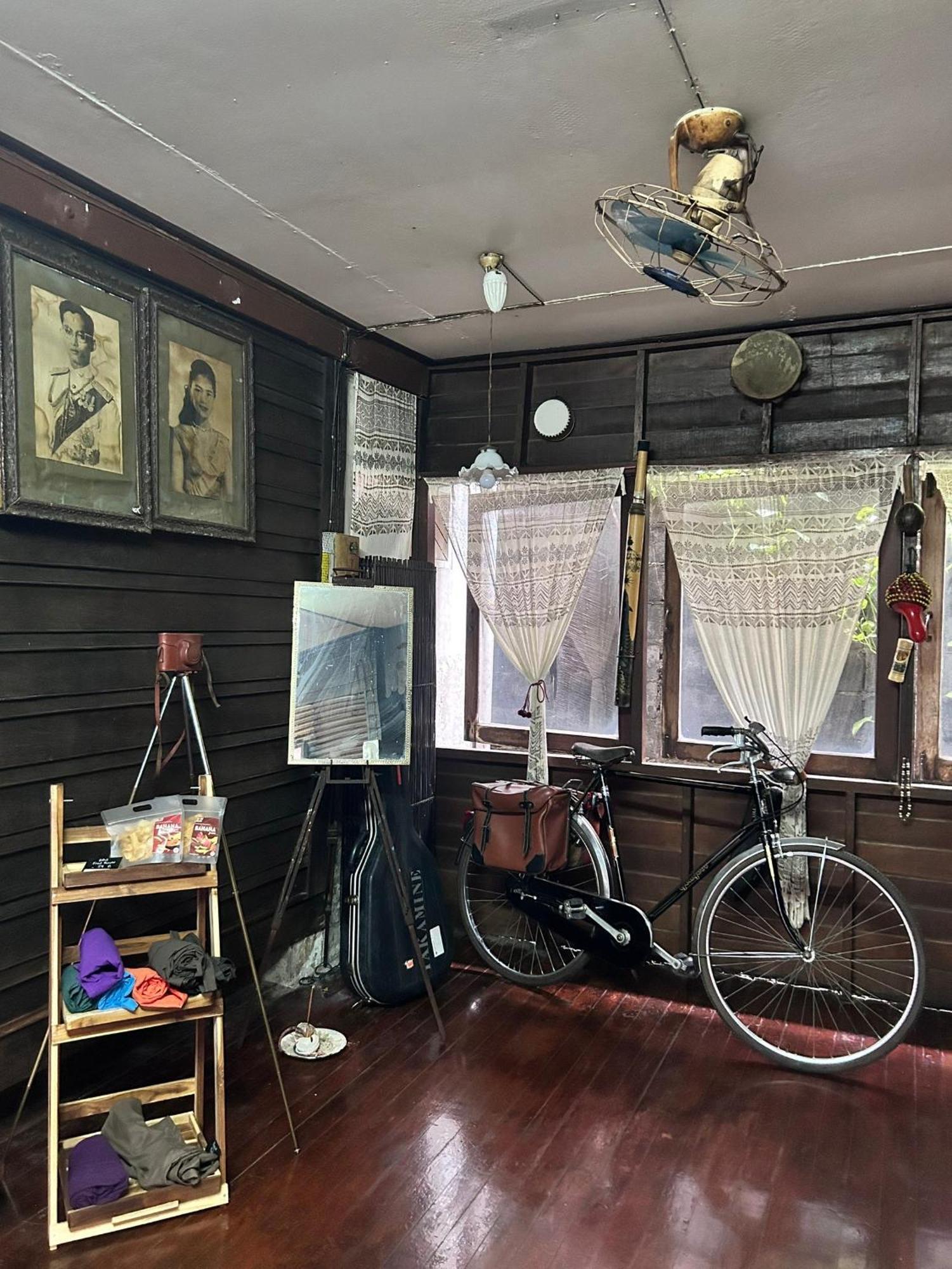Homestay Chest's Place *
