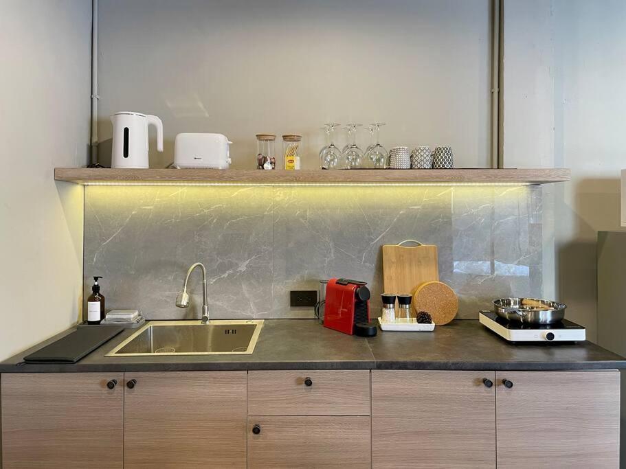 Fl5 Entire Apartment,2br,5min To Khaosan Apartment Bangkok