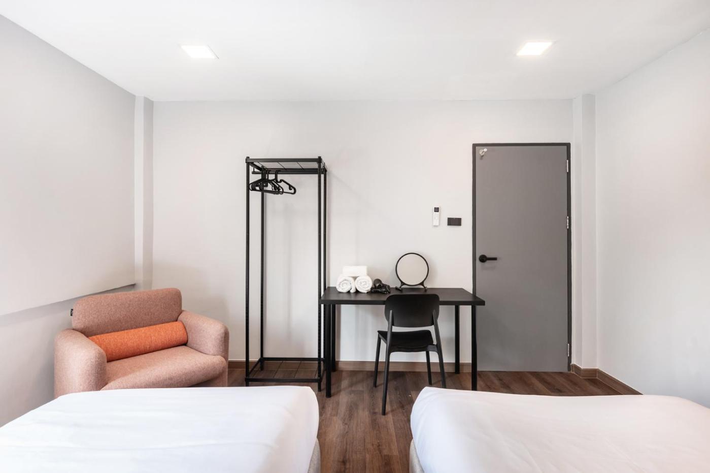 Haus Phrom Phong Holiday home *