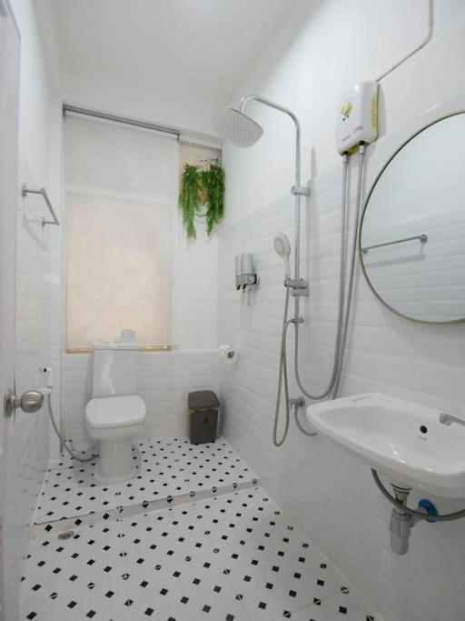 House 8 Pax - 8min To Bts Rumah percutian *
