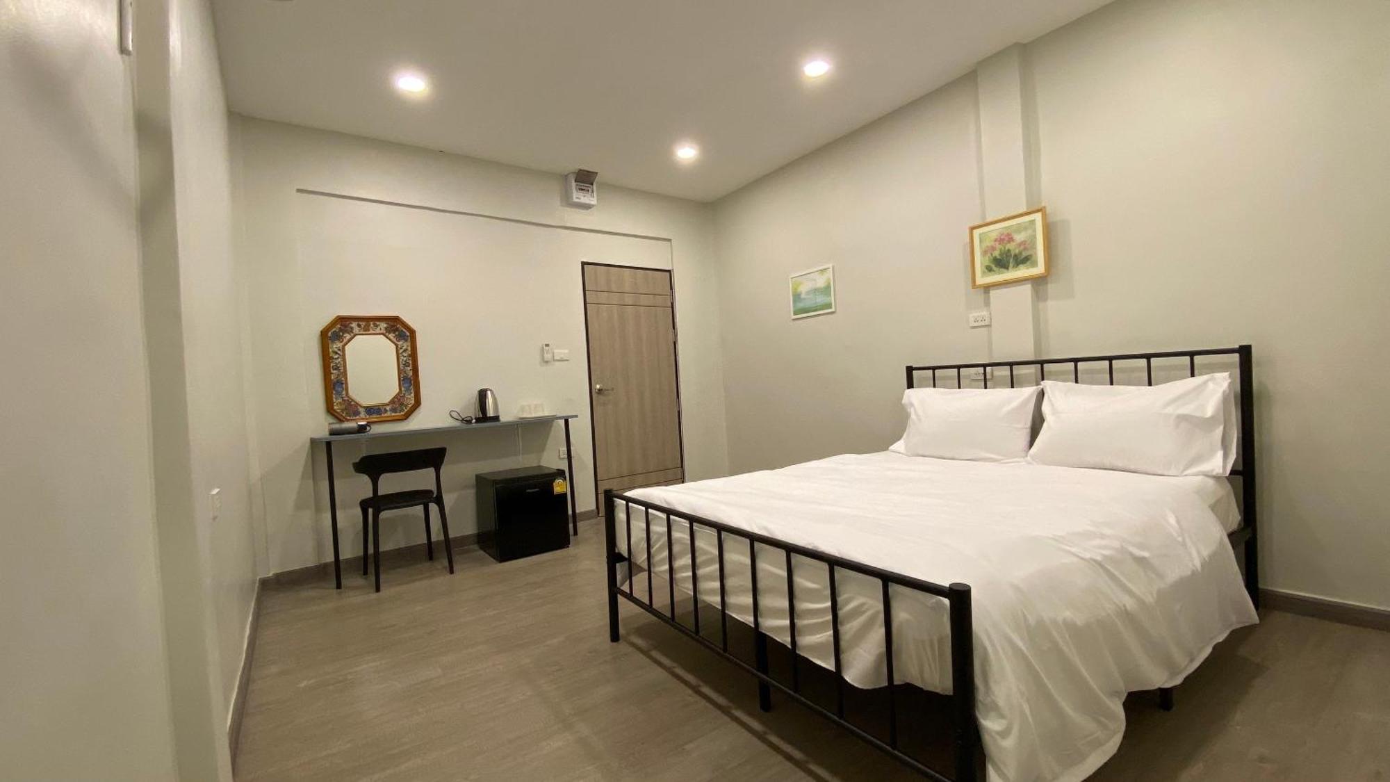 Apartment Hidden Dragon Yaowarat Road Bkk *