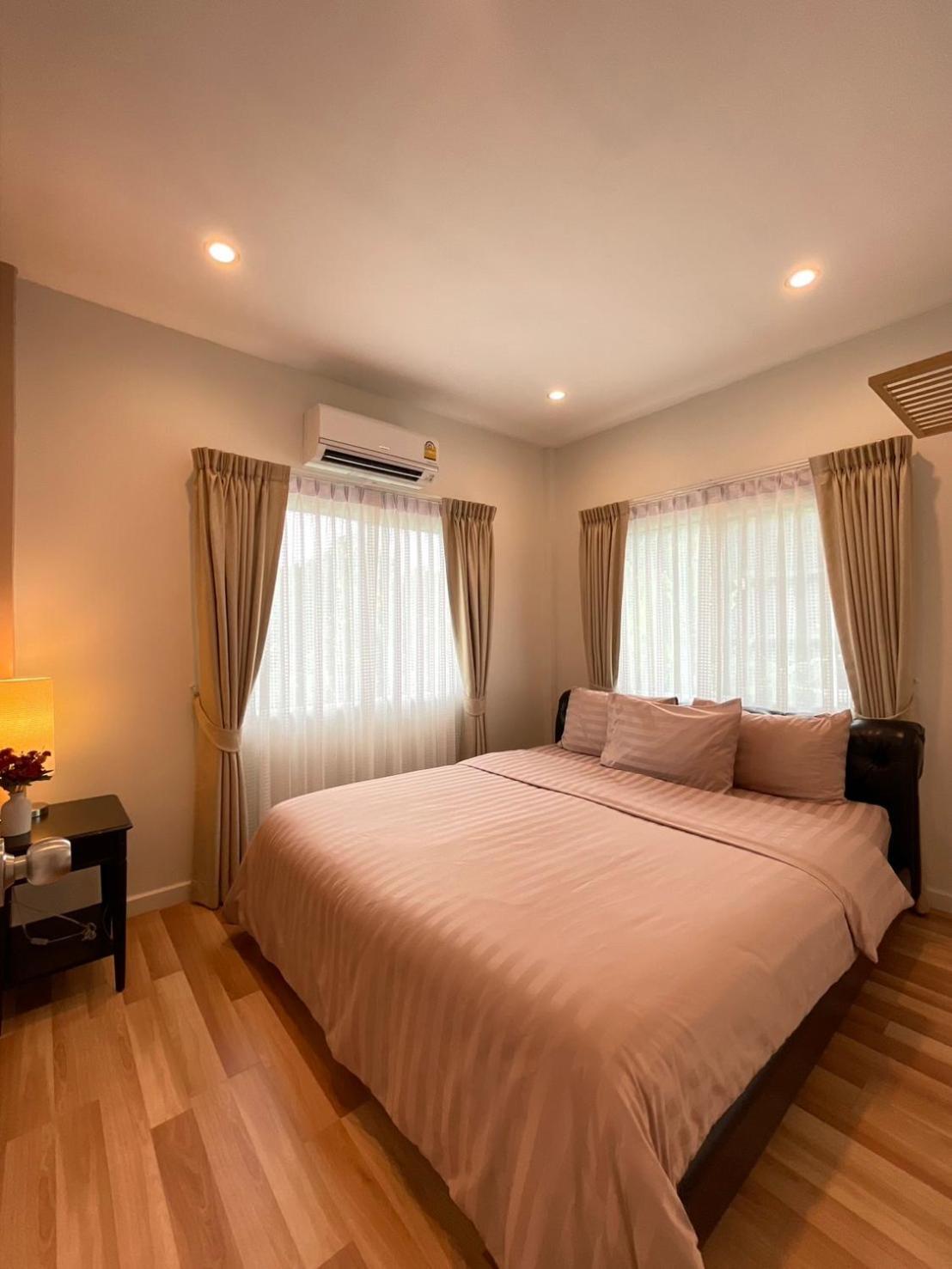 Anna Home@lat Krabang Villa