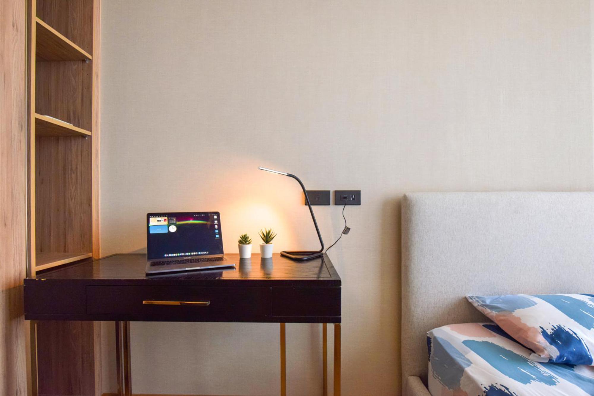 Bed & Breakfast Bts Ekkamai-free Pool-bus To Pattya *