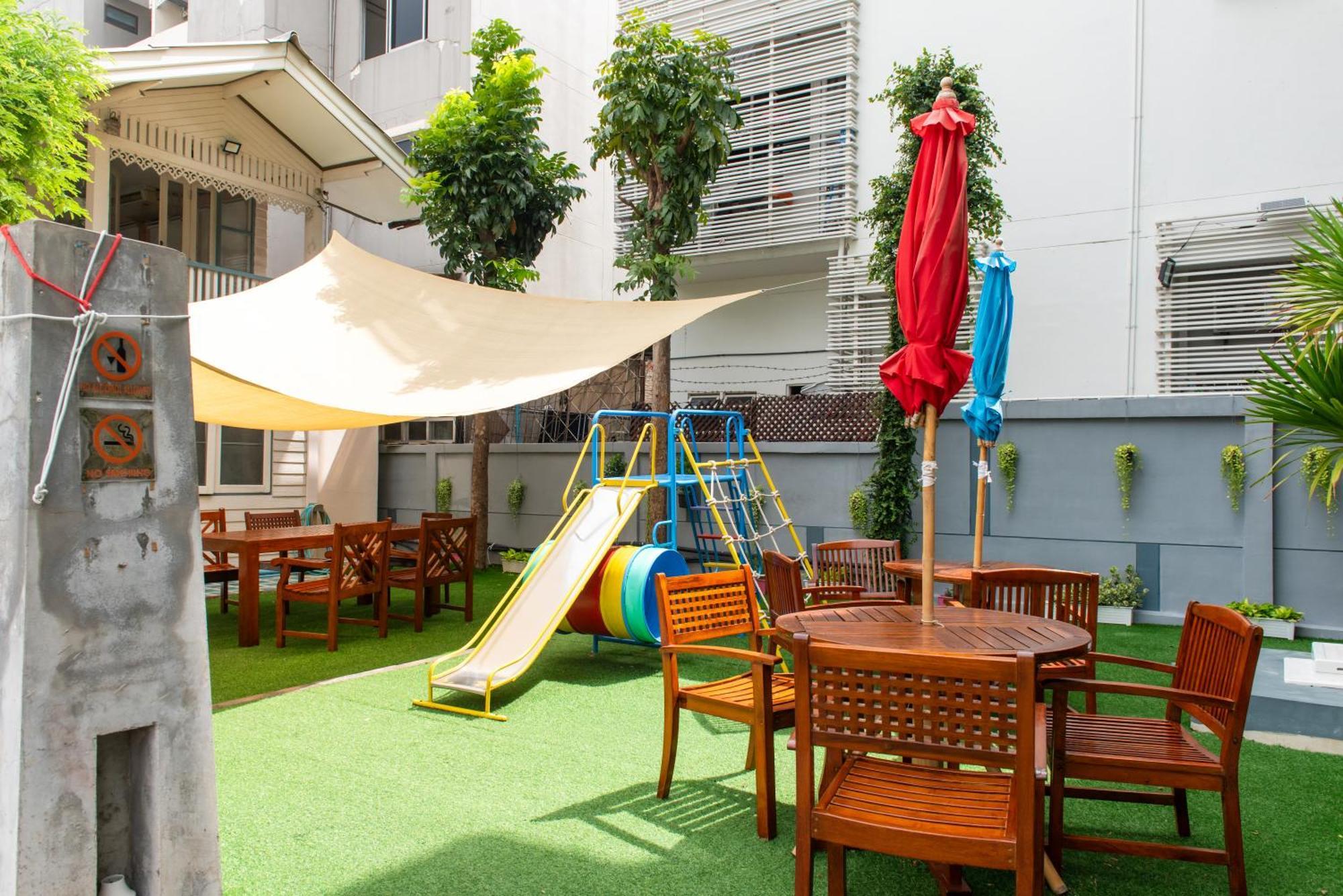 Hotel Bangphlat 3*